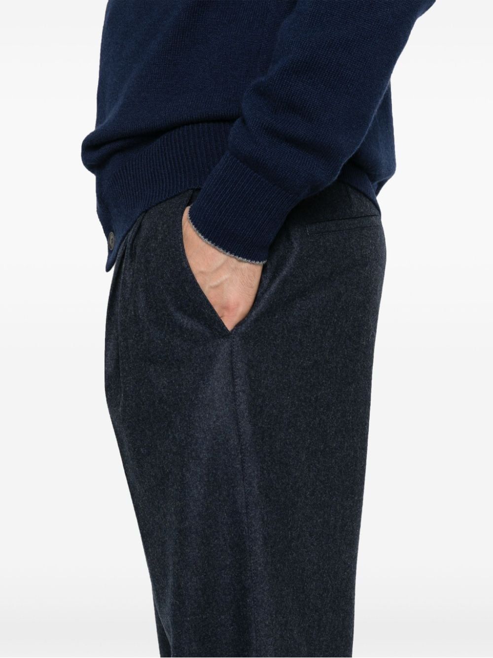 BRUNELLO CUCINELLI pants for man Upgrade your wardrobe with our FW24 Collection pants by Brunello Cucinelli. Made with 100%WV for the modern man.