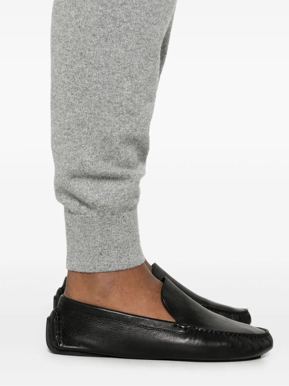 Fabiana Filippi pantalone da donna Eleganti e lussuosi pantaloni FW24 per donne di FABIANA FILIPPI.