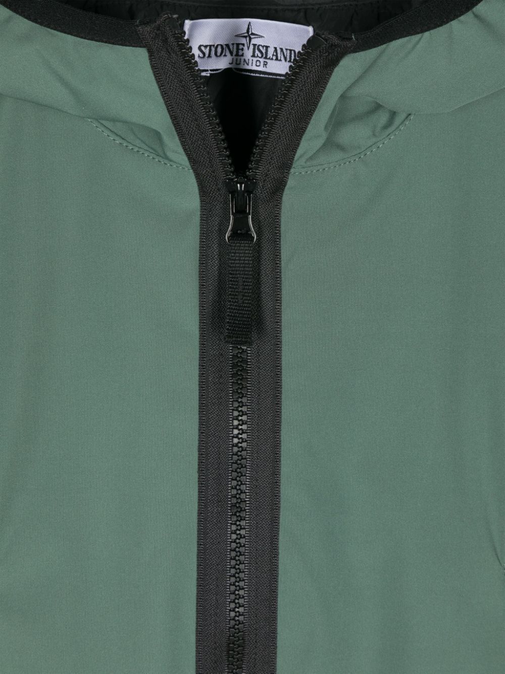 Stone Island Kids Giacca invernale Giacca in piuma di alta qualità per ragazzi di Stone Island Kids - 92%PL 8%EA. Perfetta per la stagione FW24. Acquista ora!