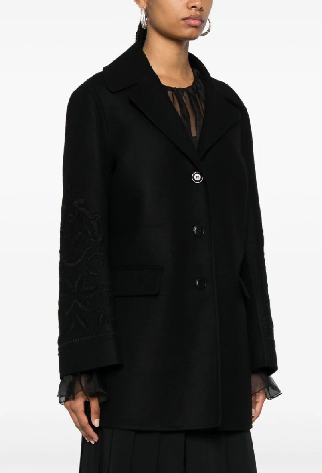 ERMANNO SCERVINO Cappotto da donna  Rimani elegante e al caldo in questa stagione con il nostro cappotto FW24 per donne di Ermanno Scervino. Realizzato al 100% in WV, questo cappotto monopetto è un must-have per ogni donna alla moda. Acquista ora nella nostra categoria abbigliamento-cappotti.