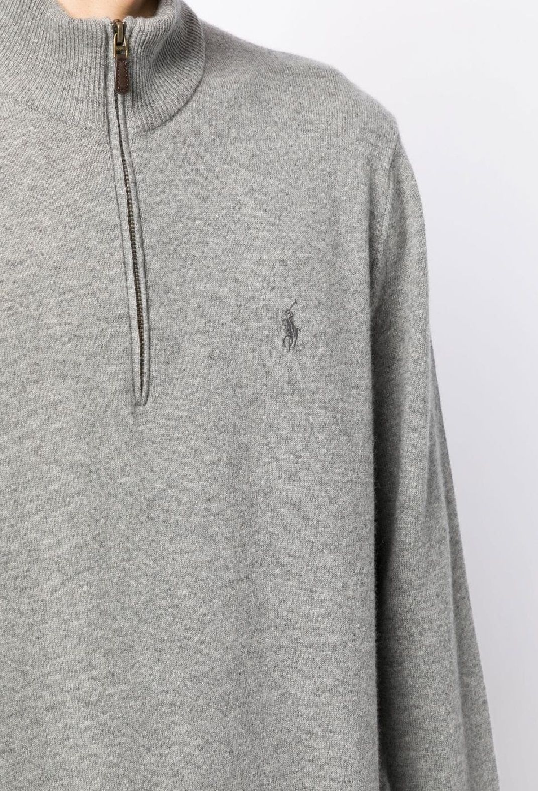 RALPH LAUREN Pullover for man Stay warm and stylish with this 100% wool pullover from RALPH LAUREN's FW24 collection. Perfect for men's knitwear.