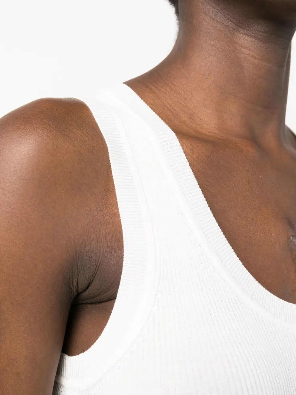 MAGLIA SENZA MANICHE MAGLIA SENZA MANICHE