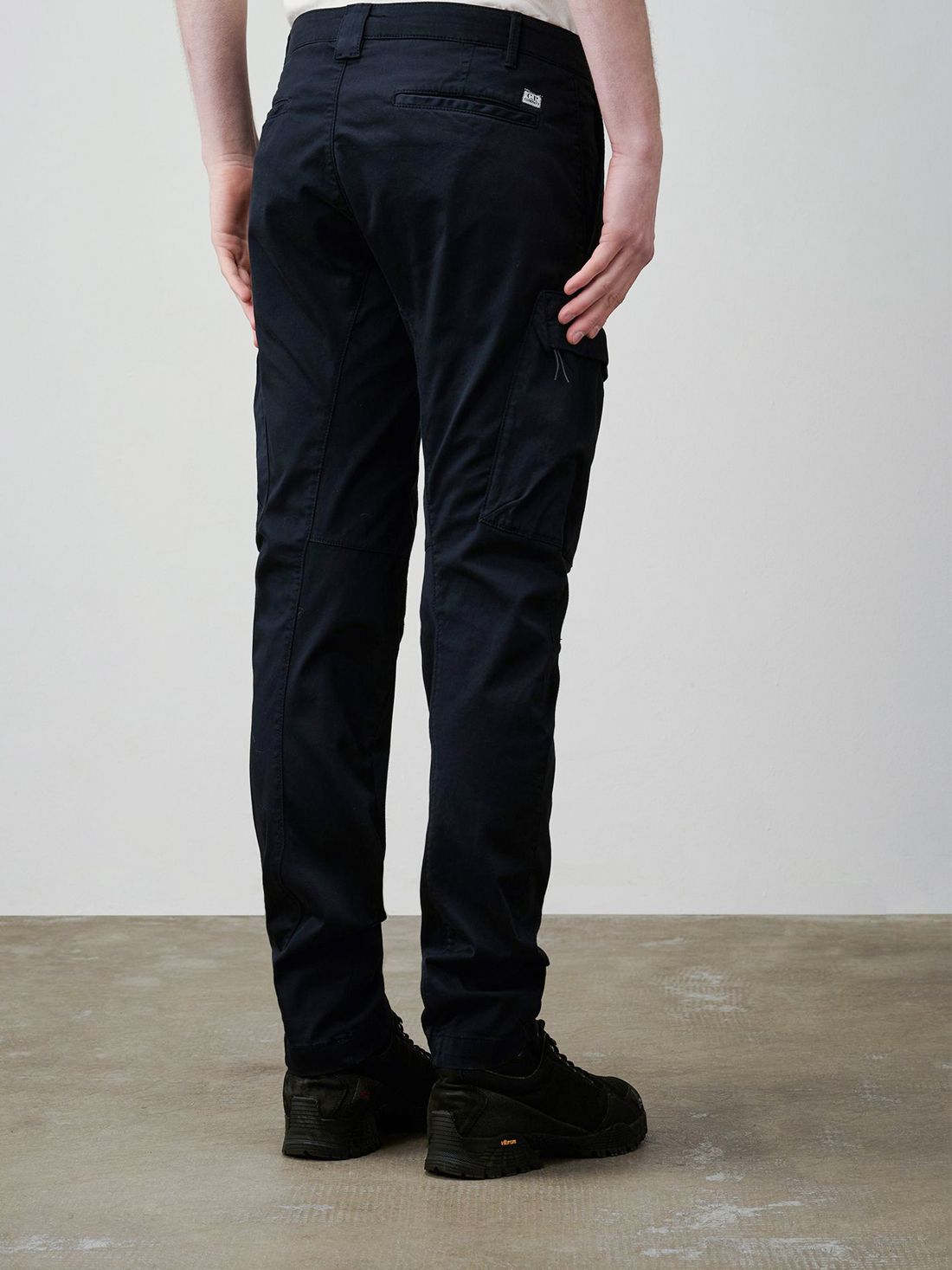 CP COMPANY Men's Cargo Pants STRETCH SATEEN ERGONOMIC CARGOPANTS