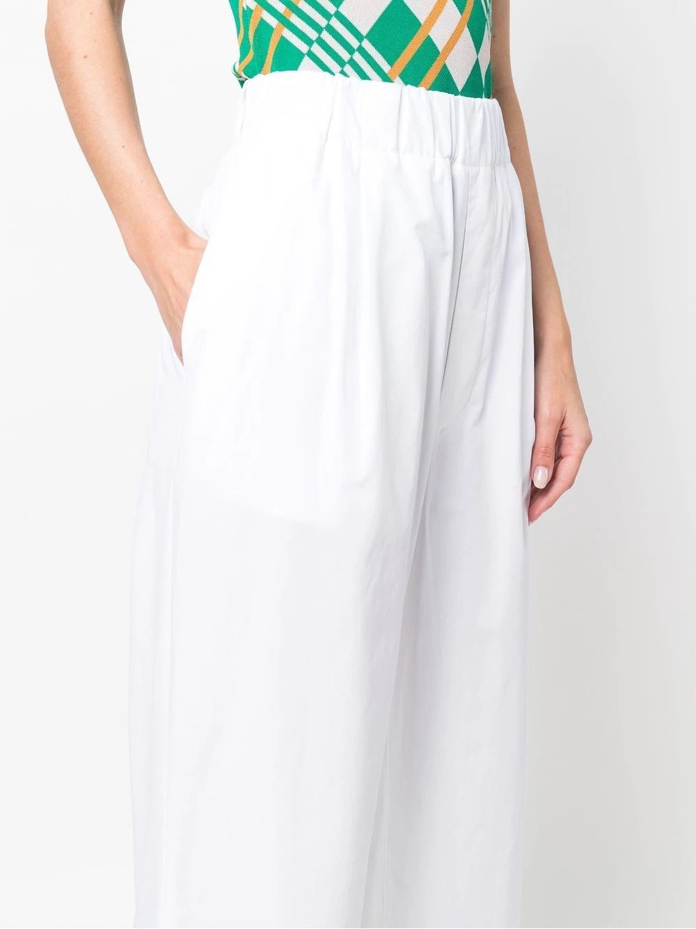 Women's JEJIA White Pants  Look stylish & comfy with JEJIA white pants. Soft, pockets, 100% CO.