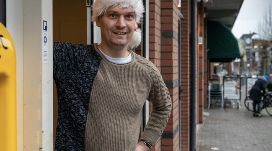 Dennis Smith verruilt tabakszaak voor baan in de zorg