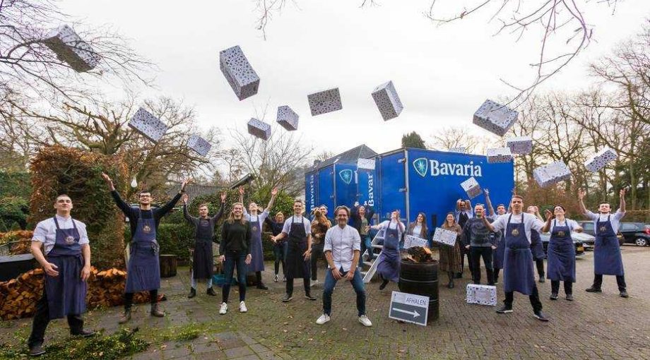 Dick Middelweerd personeel koelcontainers Bavaria kerstmaaltijd pakketten kerst lockdown
