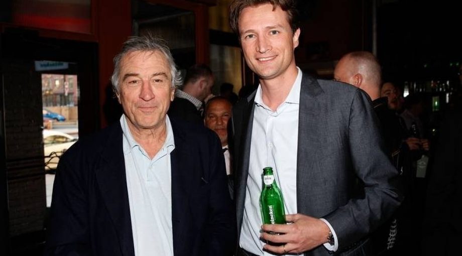 Dolf van den Brink in 2010 met acteur Robert de Niro