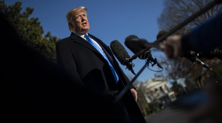 Donald Trump microfoons media