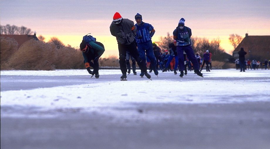 Elfstedentocht Friesland schaatsen corona sneltesten