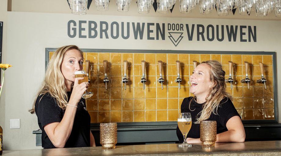 Gebrouwendoorvrouwen bar
