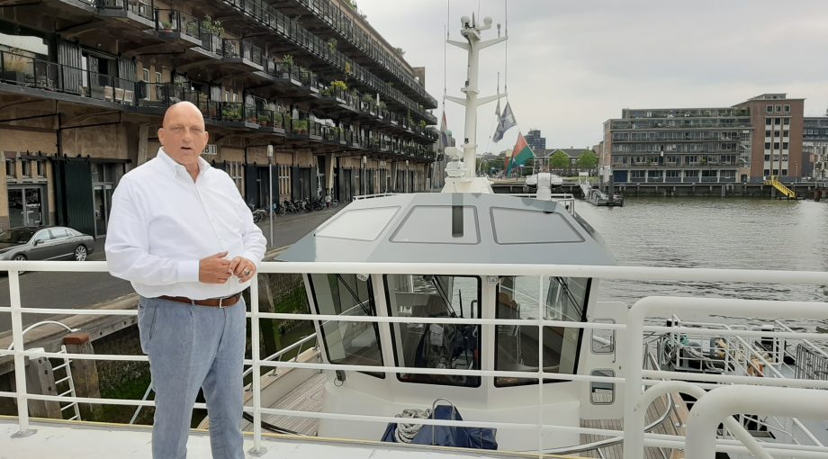 Herman den blijker ponton horeca corona