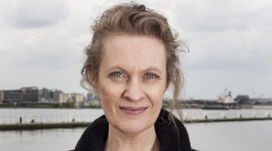 Loes Wouterson theater zzp eenzaam