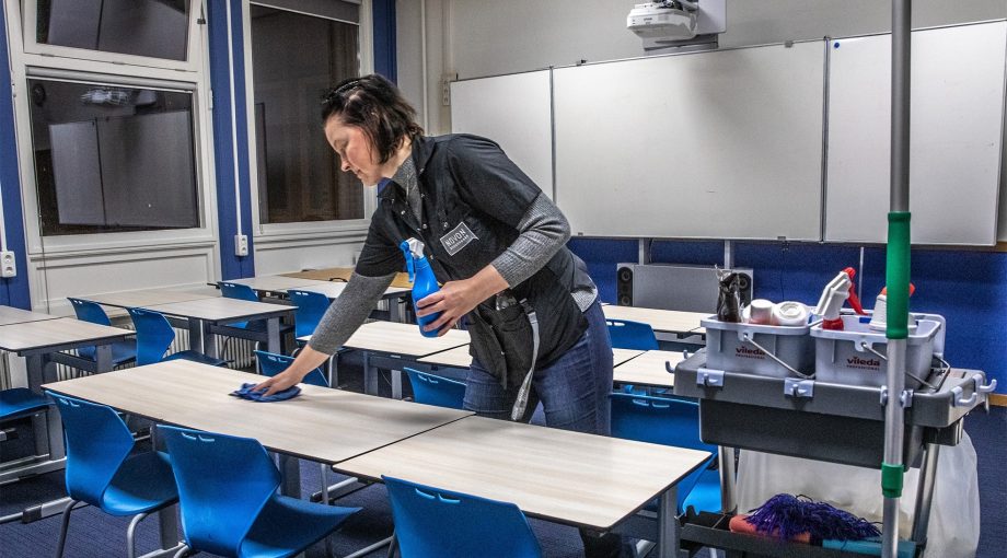 Novon schoonmaken vonhof sollicitatie baan