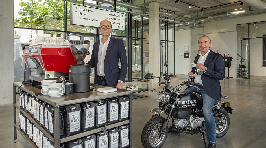 Paul en Frank Merkus Cook en Boon Willy Naessens P8036577