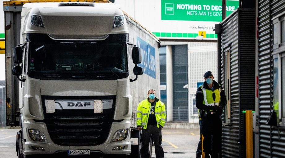 Verenigd Koninkrijk transport vrachtwagenchauffeurs Nederland coronavirus Johnson