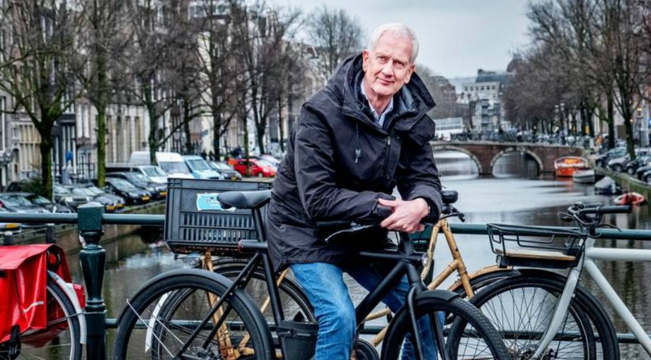 Wouter Deelman Travel Electric CORONA FAILLIET