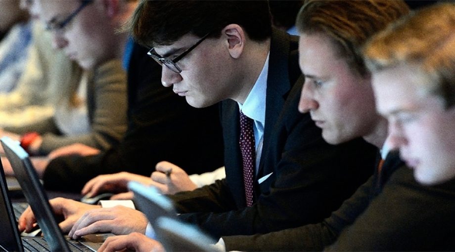 Aandelenbeleggenbeurs2015asnoverzichtjaardeensesmallcaps1065