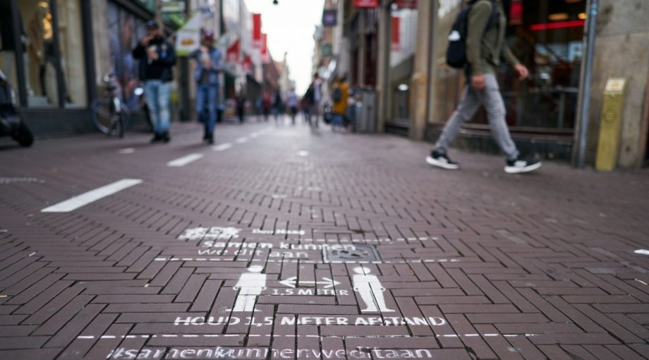 Anderhalve meter afstand corona