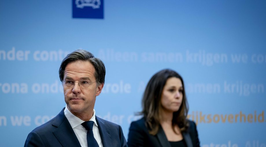 Avondklok persconferentie rutte