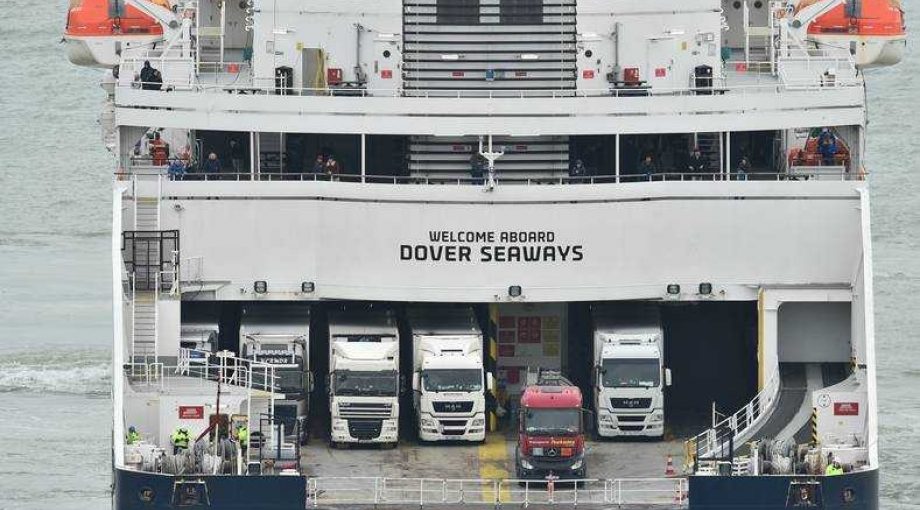 Brexit schip noordzee vrachtwagens trucks