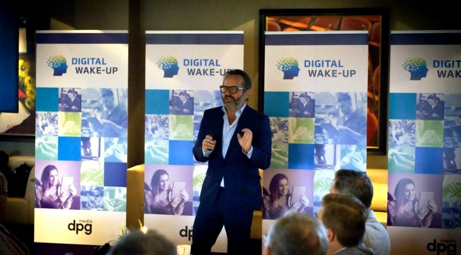 Cor hospes digital wake up