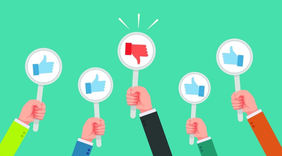 Duimpjes social media facebook