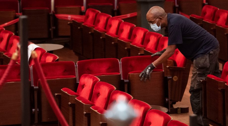 Evenementen seizoen klaarmaken concertgebouw