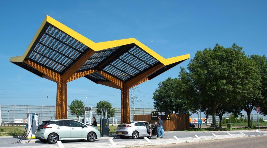Fastned fastchargingstations dewatering nl 2