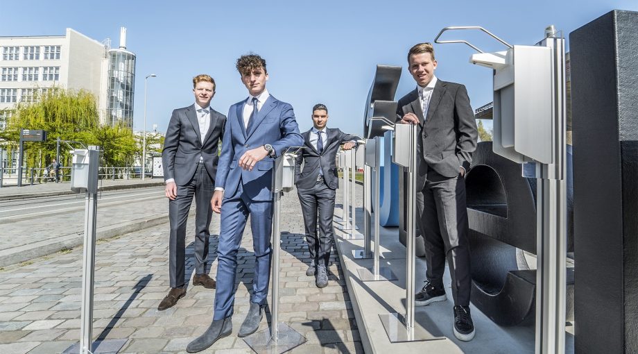 Handalcoholopzuilen Michell Lukas Taoufik Niels startup