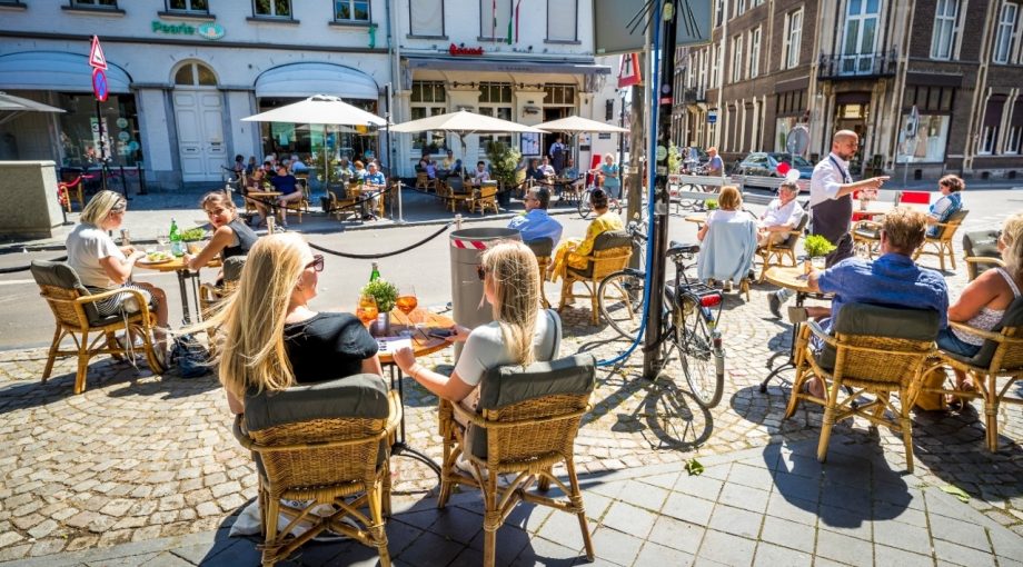Horeca terras vrijthof maastricht corona