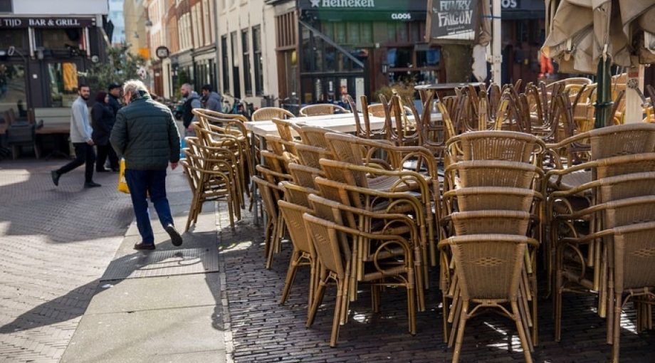 Horecaondernemers getroffen uwv noodloket