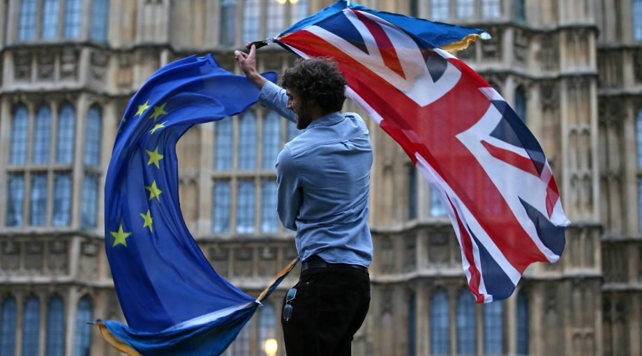 Laatste kans brexiters vergroot druk recente deal voorstel