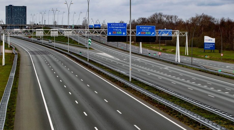 Lege snelweg