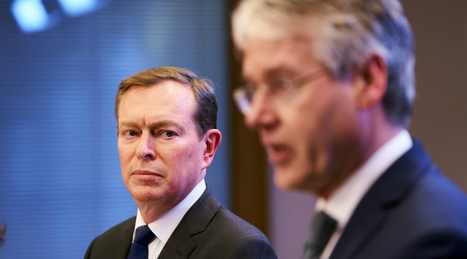 Minister bruins regering overheid gezondheid corona