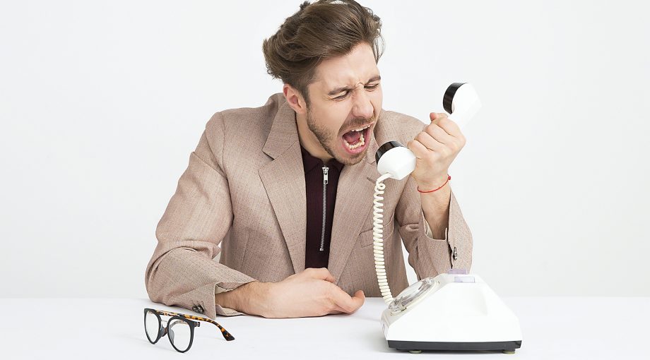 Pesten werk collega werkvloer