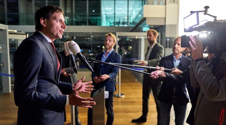 Steunpakket derde corona wopke hoekstra