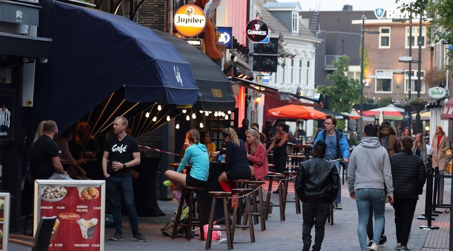 Stratumseind horeca corona woest dag