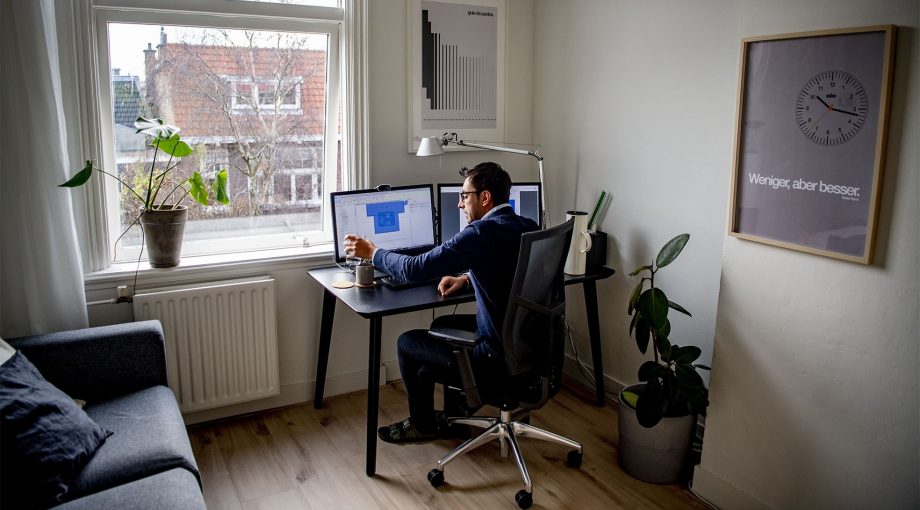 Thuiswerken record kpn man bureau