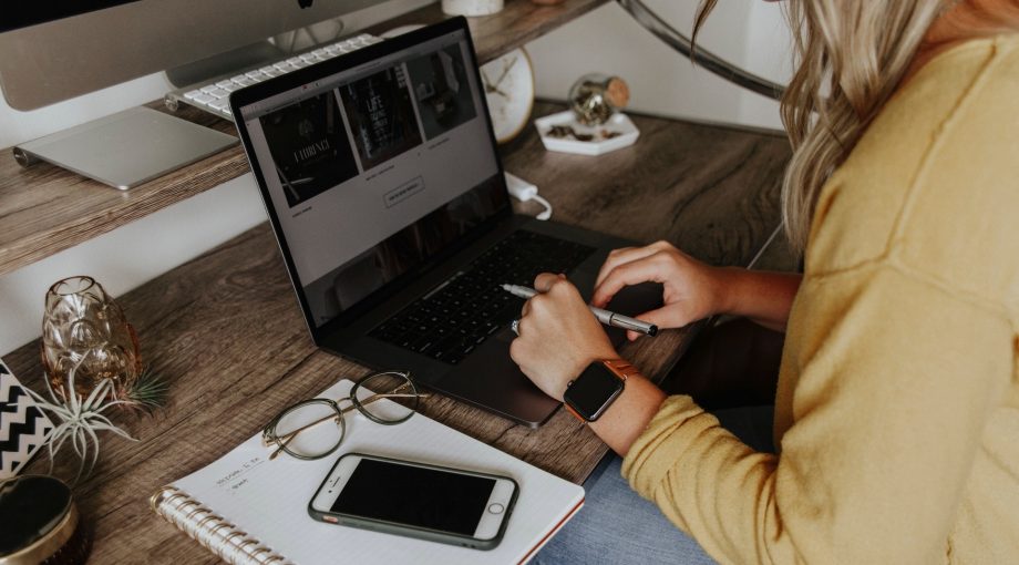 Thuiswerkvergoeding laptop bureau ondernemers