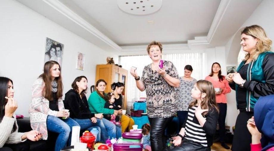 Tupperware party huiskamer