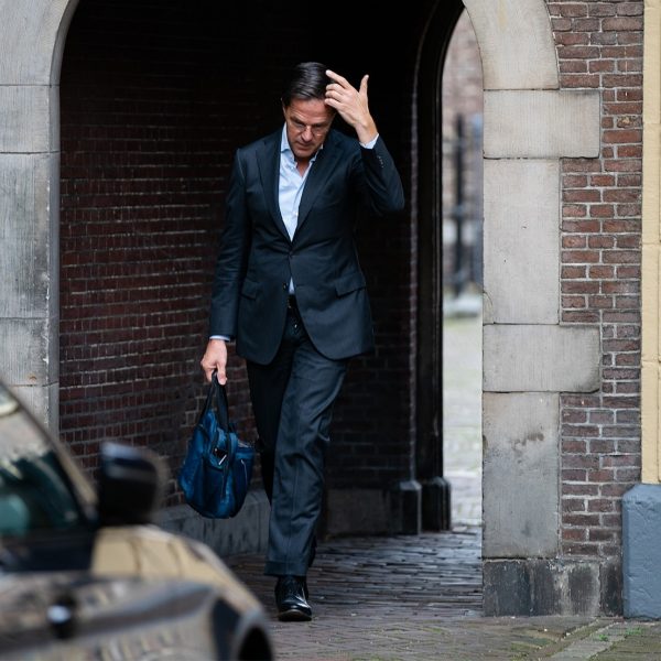 Rutte corona binnenhof