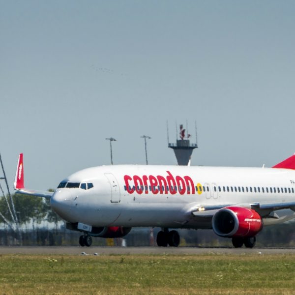 Corendon vliegtuig corona