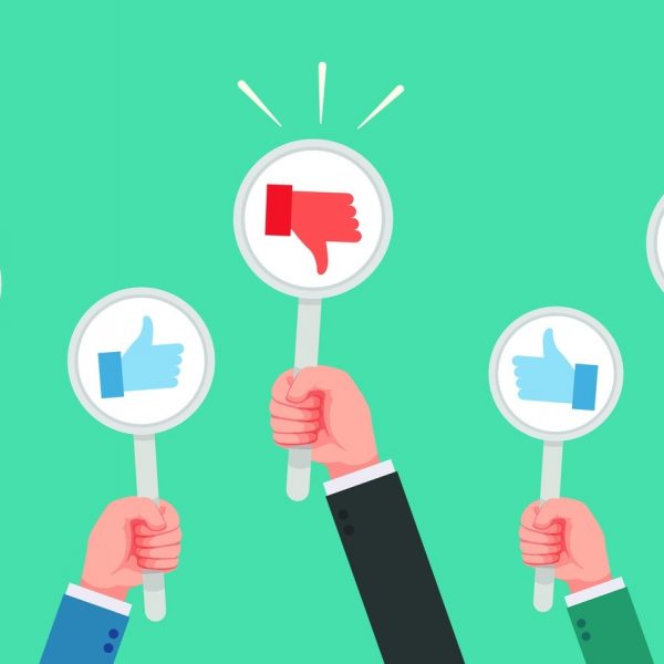 Duimpjes social media facebook