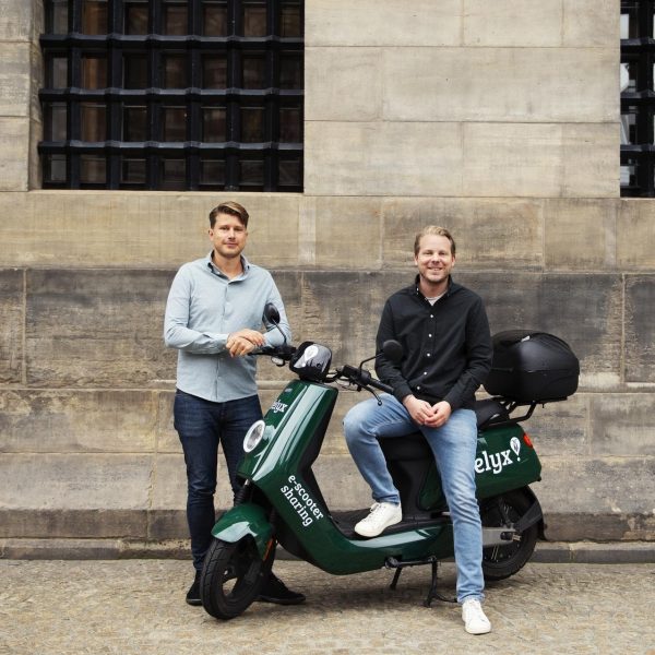 Felyx scooter elektrisch breidt uit eindhoven amsterdam brussel