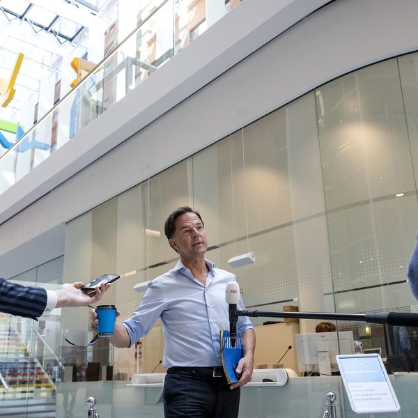 Rutte vvd horeca khn vertrouwen crisis