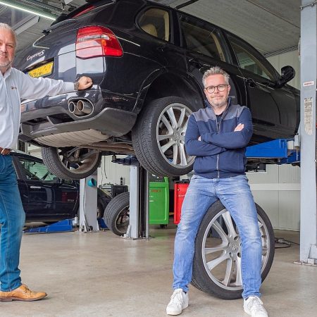 Alliance Automotive Car Prof Van Gestel Camps corona