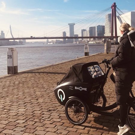 BAQME vrouw fiets rotterdam