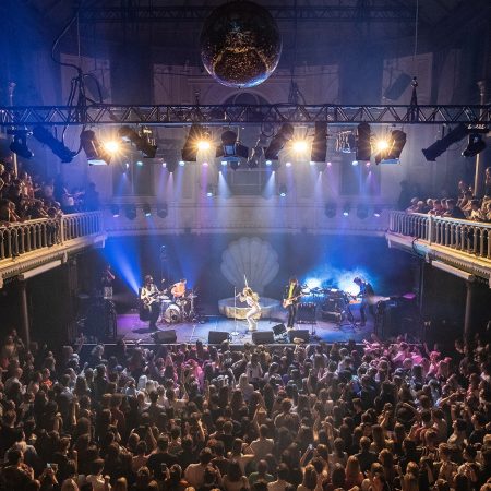 Close Paradiso concert