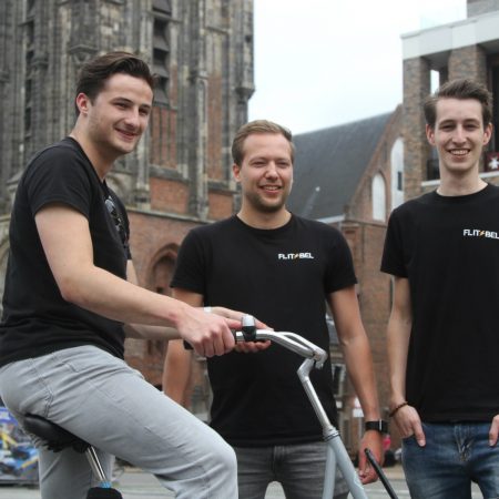 Flitsbel led verlichting groningen fiets innovatie student company