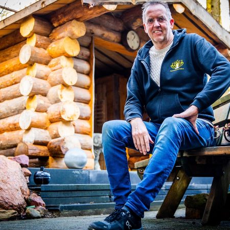 Freek Naaktgeboren sauna baas